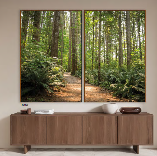 Quadro que mostra um caminho na floresta vendido na loja Decore Bem em Novo Hamburgo